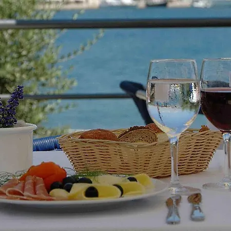 Valamar Isabella Castle Porec